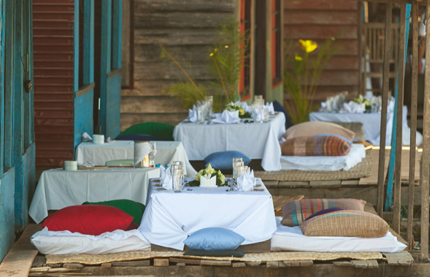 Exclusive-outdoor-catering-2