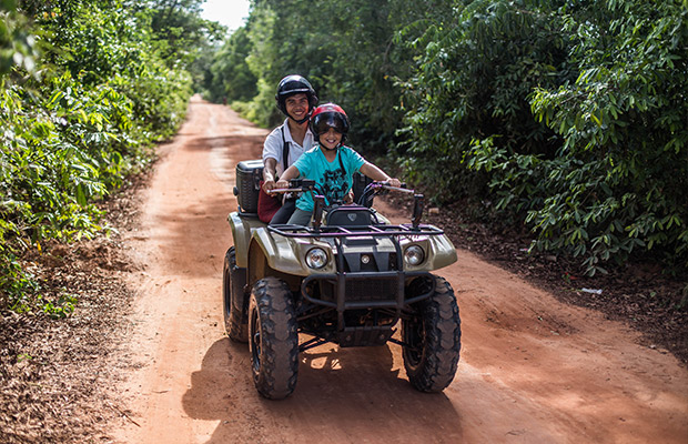 Ride-the-Countryside-on-Quad-Bikes-2